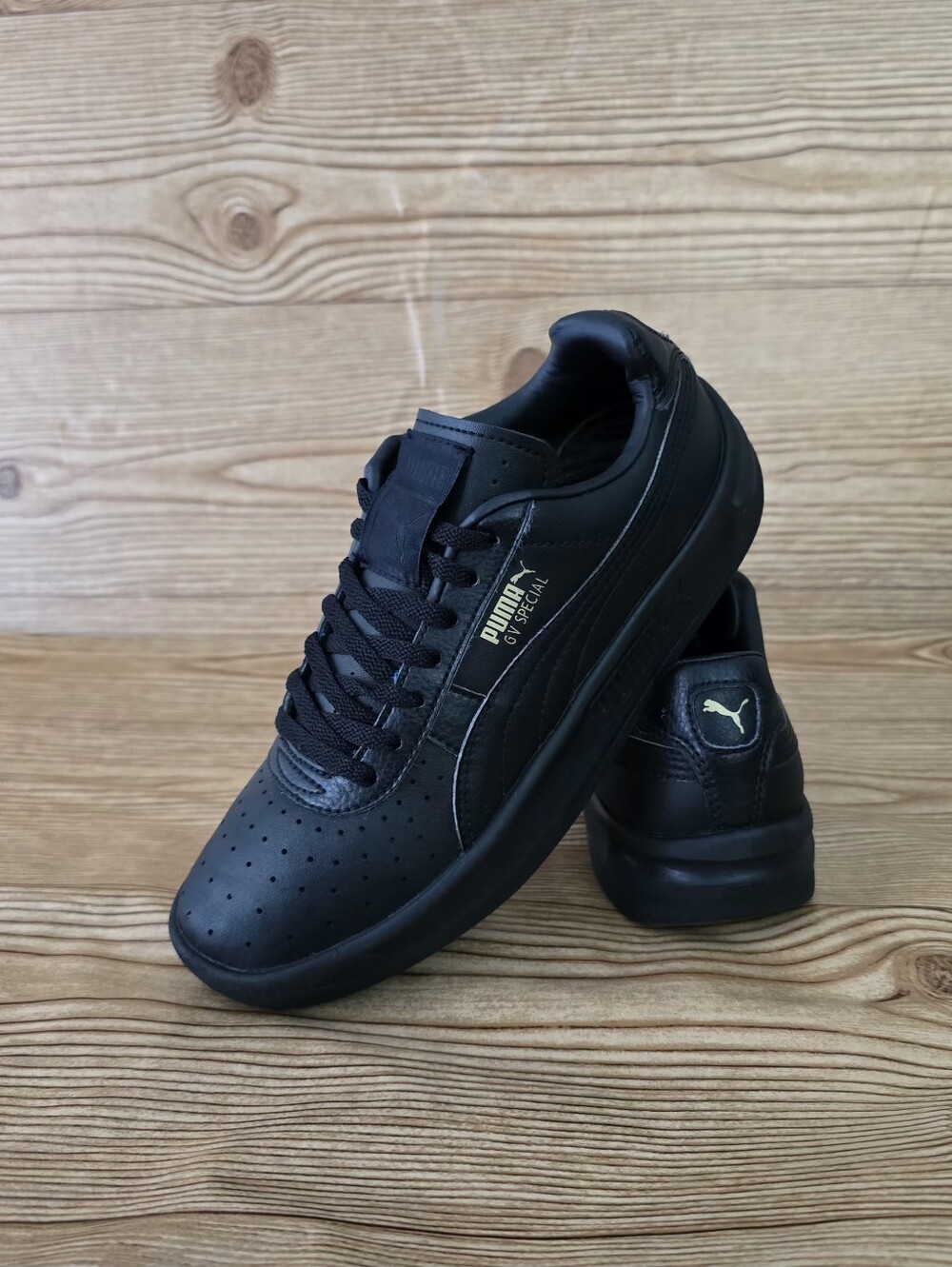 PUMA GV SPECIAL Sneakers